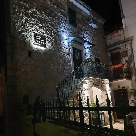 Stone Garden Escape With Jacuzzi * スプリト