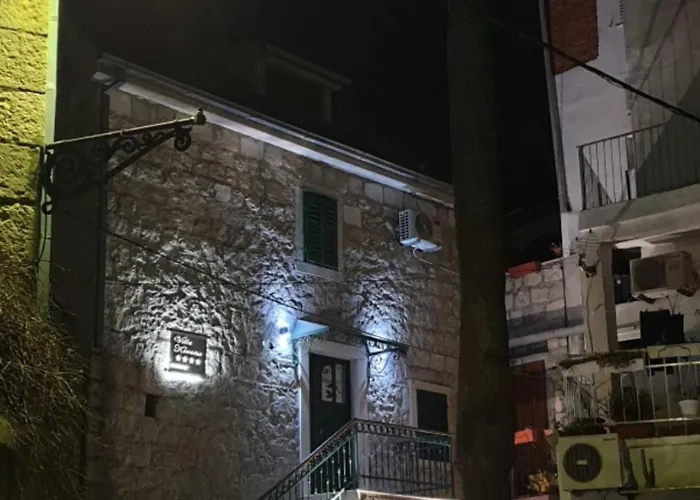 Appartement Stone Garden Escape With Jacuzzi *